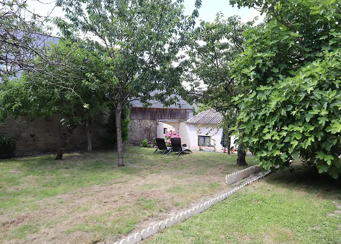 Le Domaine Des Figuiers - Gite Des Pelerins